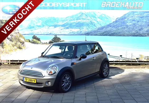 Mini Mini 1.6 16V COOPER PANO/LEDER