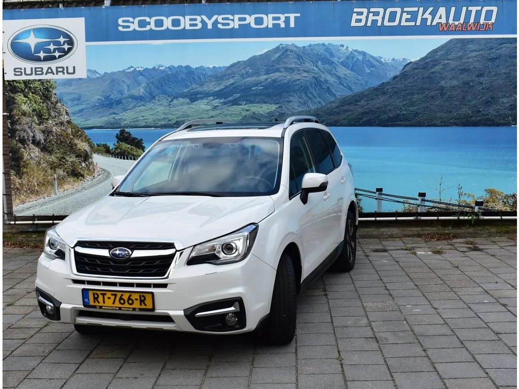 SUBARU Forester 2.0i 150pk AWD CVT Luxury Plus Eyesight/trekhaak