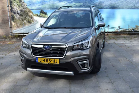 Subaru Forester 2.0i e-BOXER 150pk CVT First Edition
