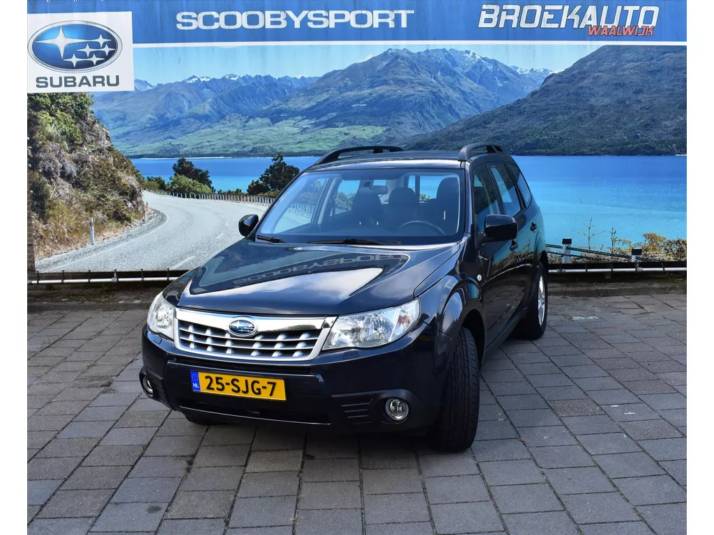 Subaru Forester 2.0i 150pk AWD Intro
