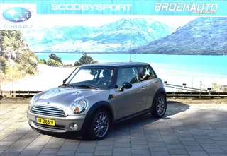 Mini Mini 1.6 16V COOPER PANO/LEDER