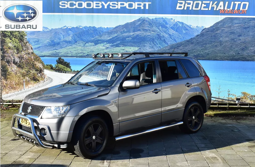 SUZUKI Grand Vitara 2.0 5D AUT Exclusive